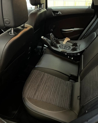 Opel Astra cena 35990 przebieg: 105500, rok produkcji 2015 z Szczecin małe 631